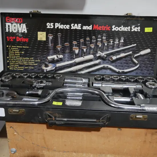 Socket set