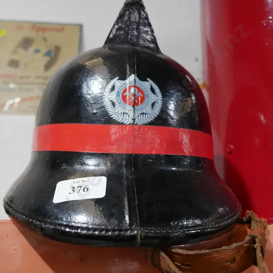 Fireman's helmet