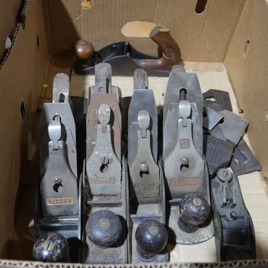 Assorted vintage wood planes