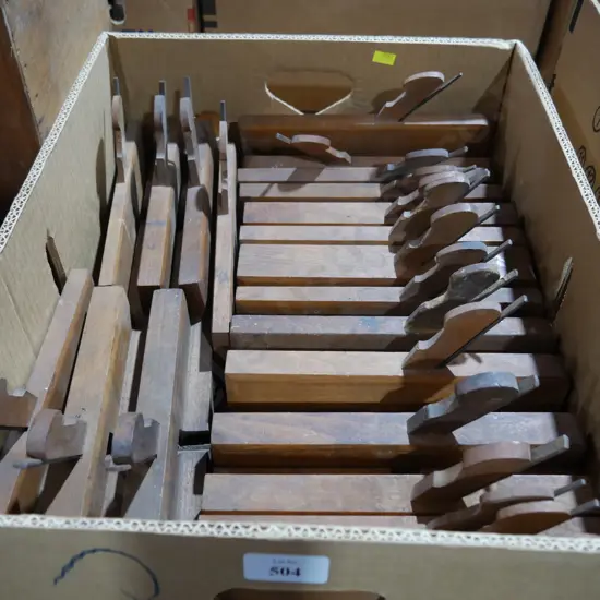 Box of molding planes