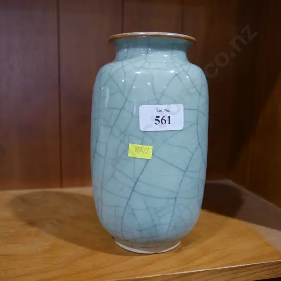 Celaden crackle finish