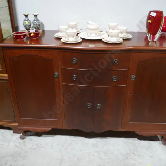 Sideboard