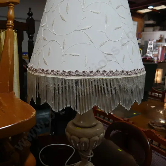 Table lamp