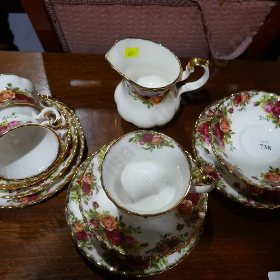 Royal Albert old country roses part teaset