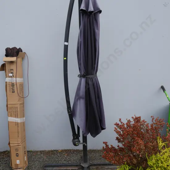 Sun umbrella and stand