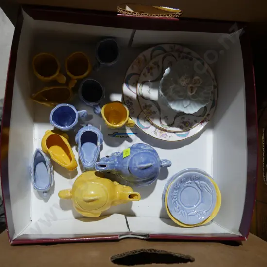 Animal figure child's tea set etc