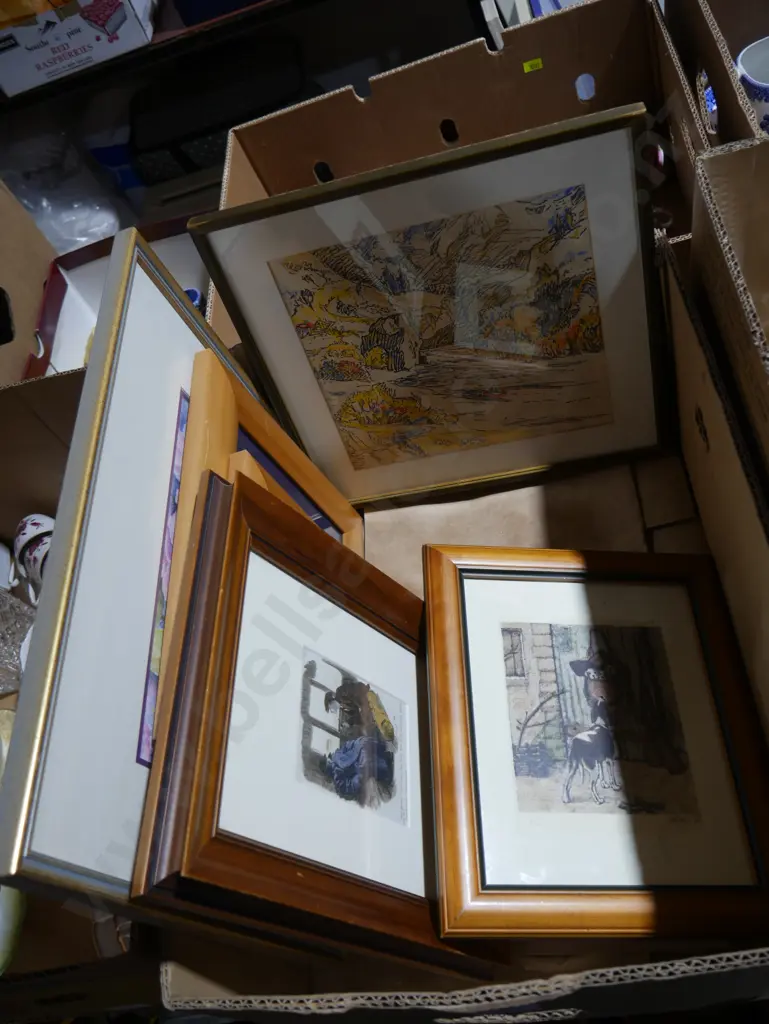 Box of artworks Image 1++