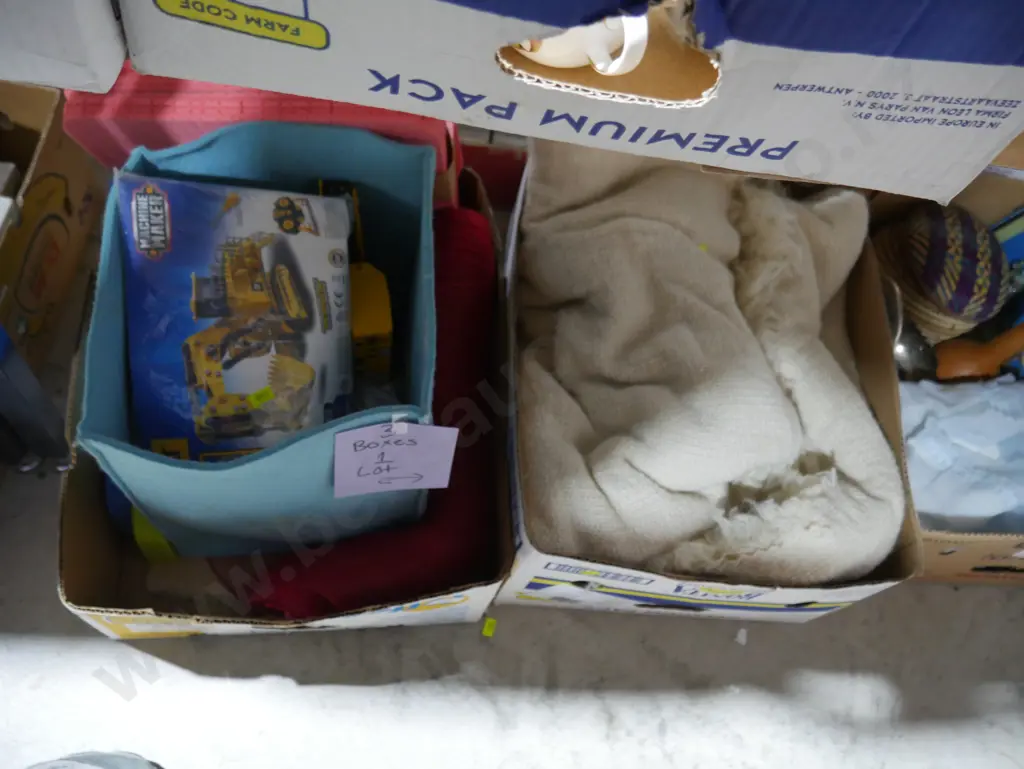 Three boxes of assorted items Image 1++