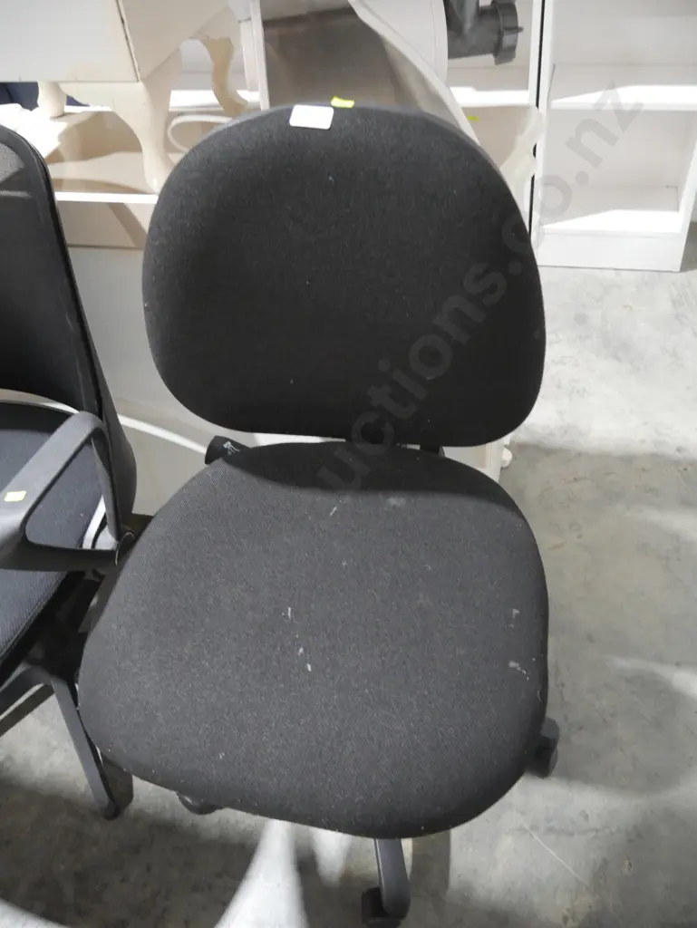 Office chair Image 1++