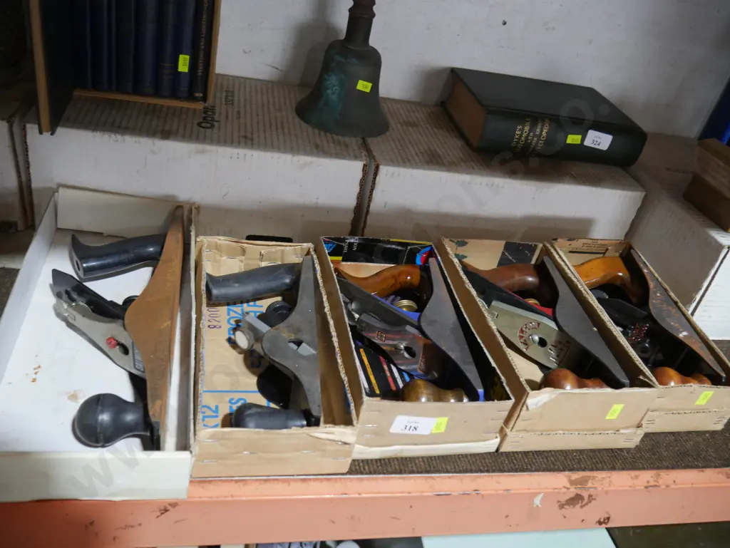 Five wood planes Image 1++