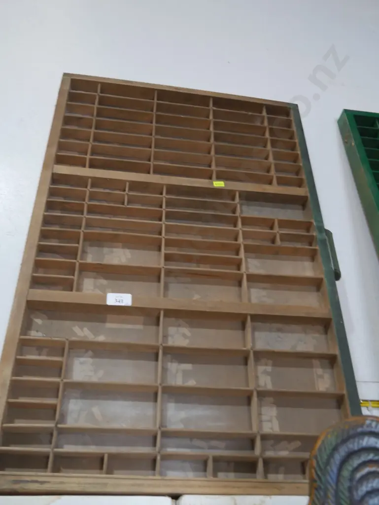 Printers tray Image 1++