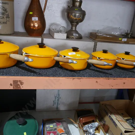 Set of 5 Le creuset pots