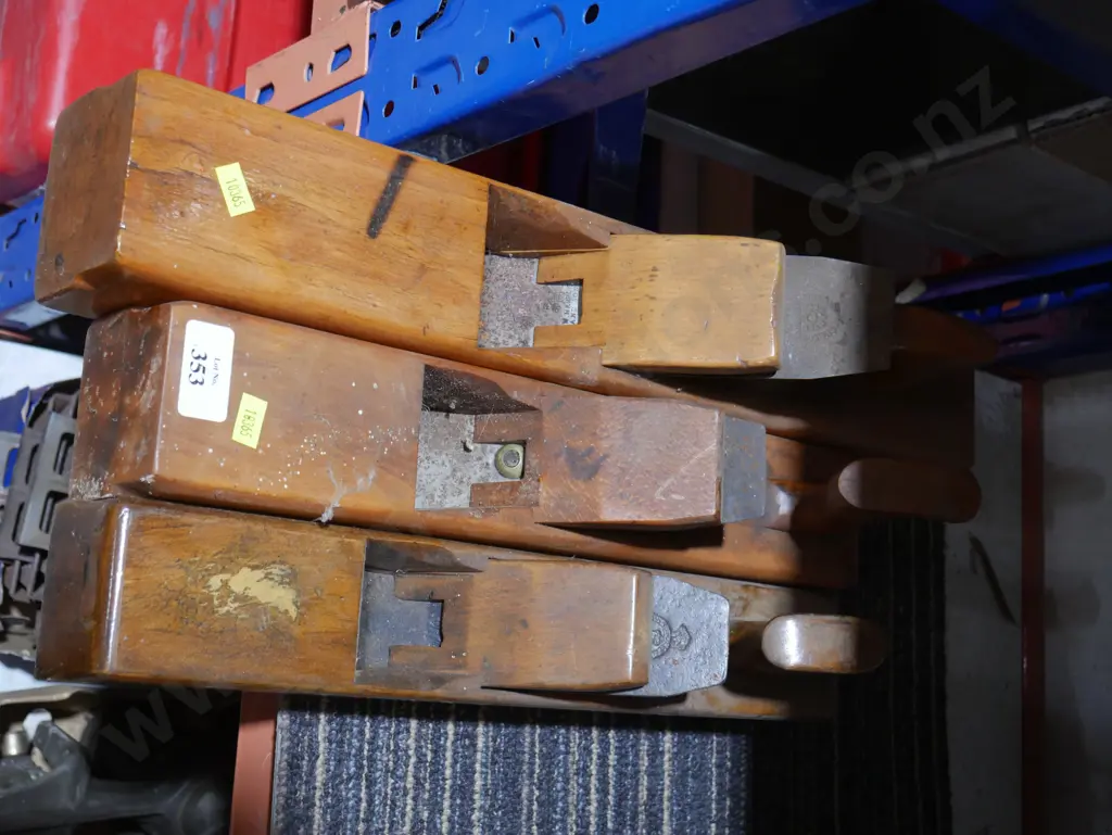3 large wood planes Image 1++