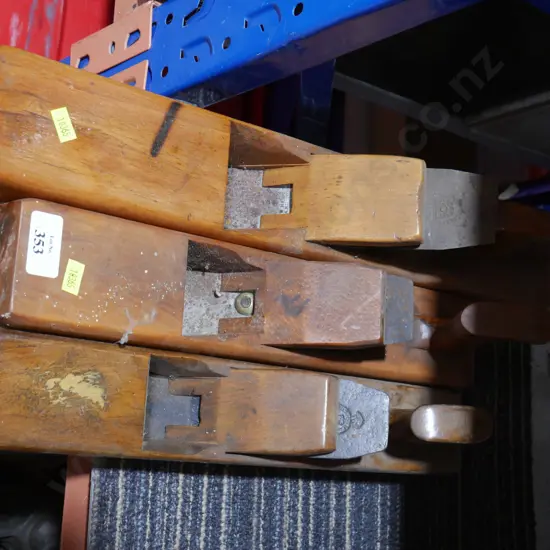 3 large wood planes