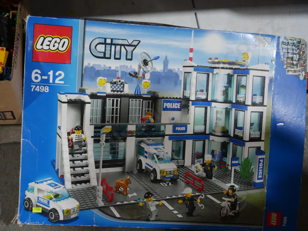 Lego City police station Image 1++