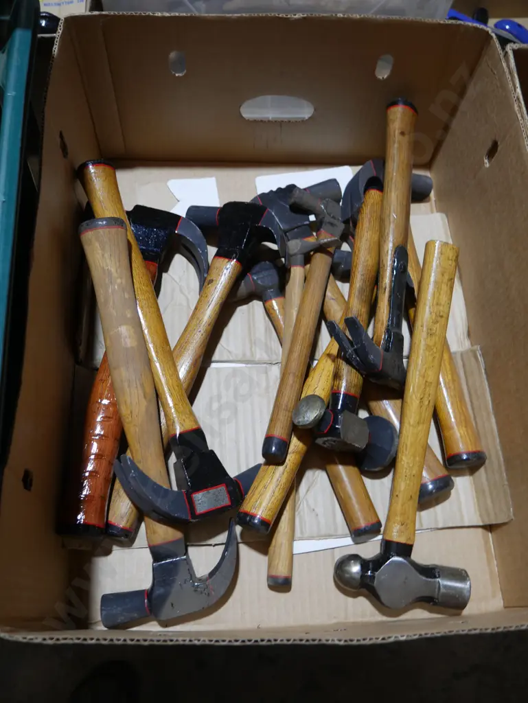 Vintage hammers Image 1++