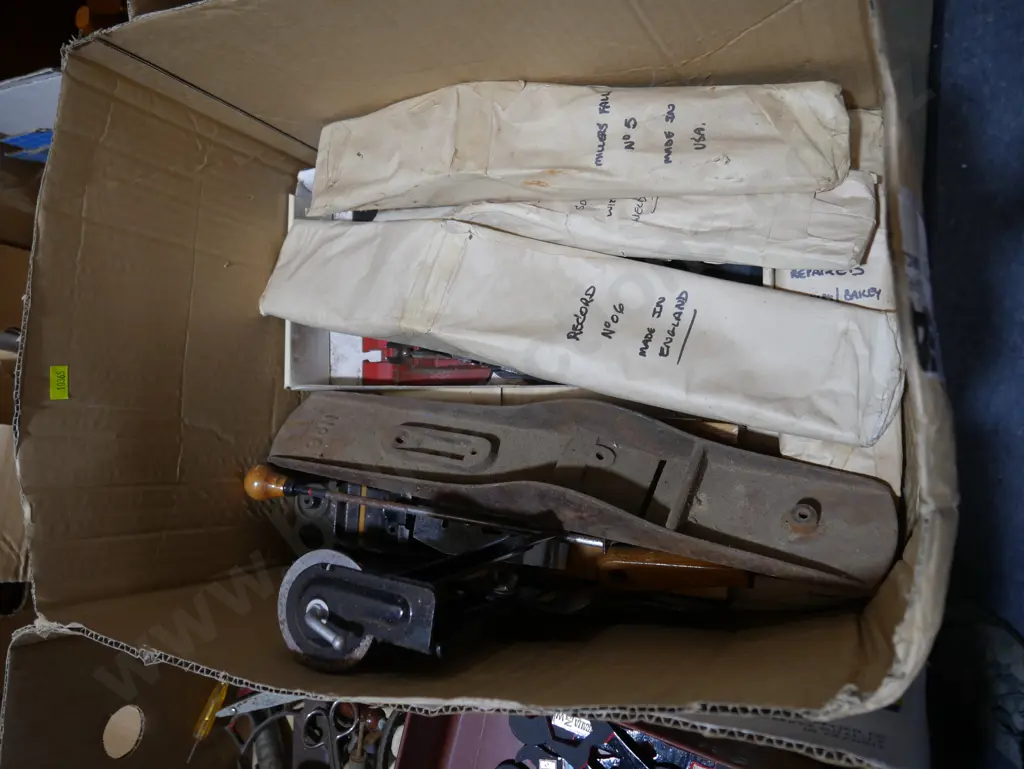 Wood plane bits Image 1++