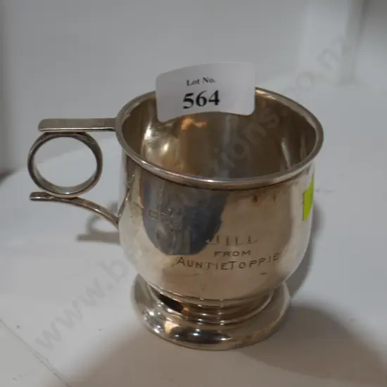 Sterling silver cup, 80g