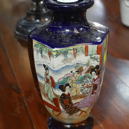 Oriental vase