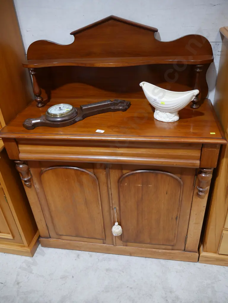 Chiffonier sideboard Image 1++
