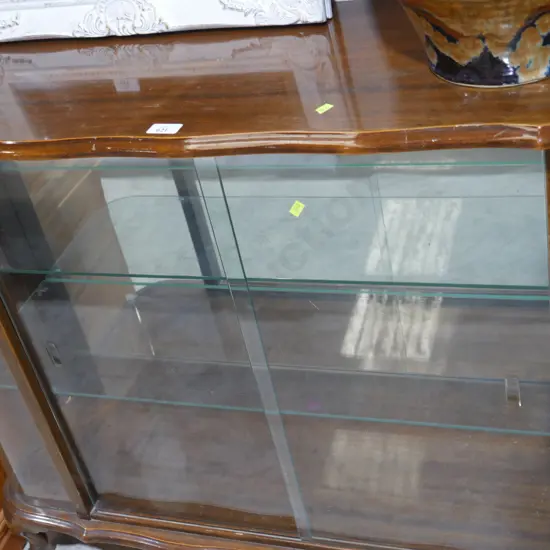 Display cabinet