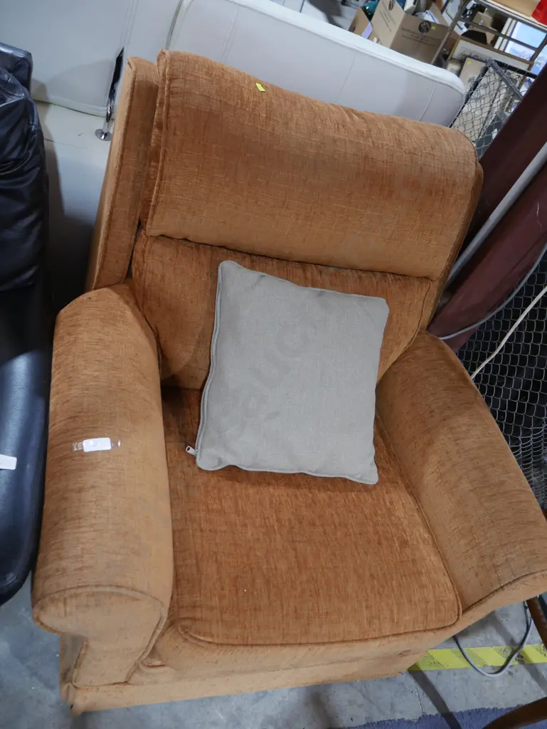 Orange armchair Image 1++