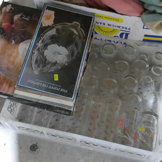 Drinking glasses etc