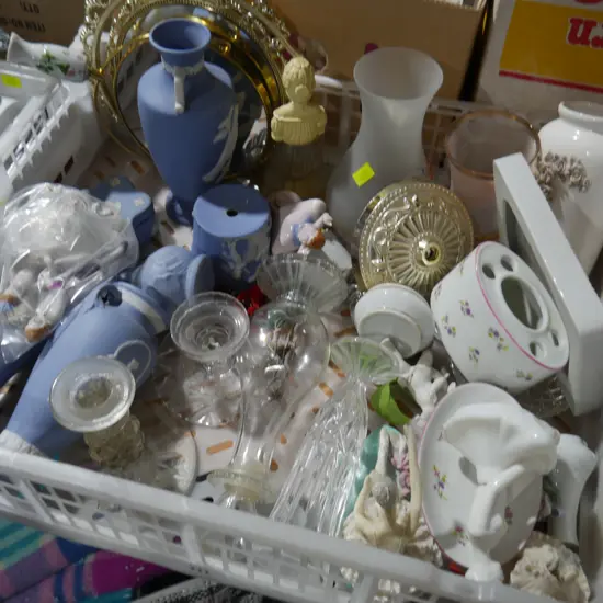 Figurines, glassware etc