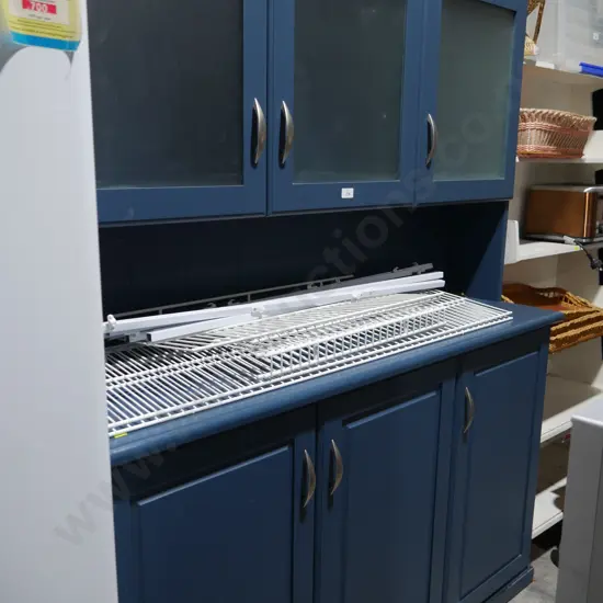 Kitchen hutch cabinet