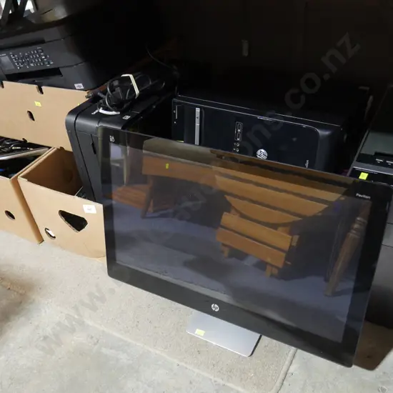 Large assortment of computer equipment