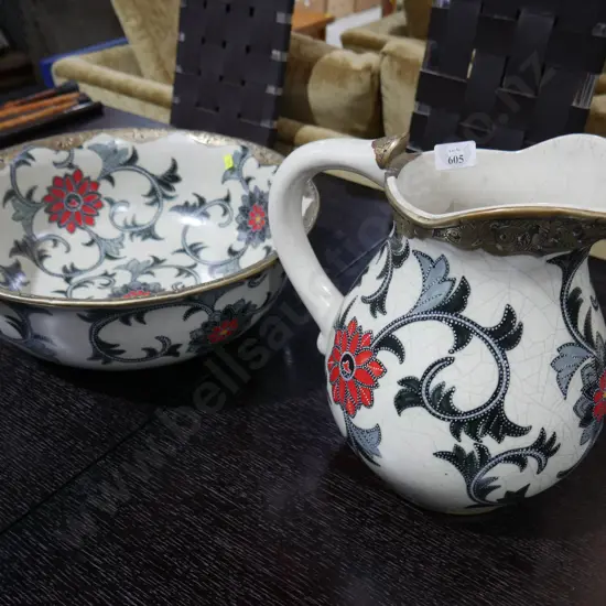 Wash basin with pitcher