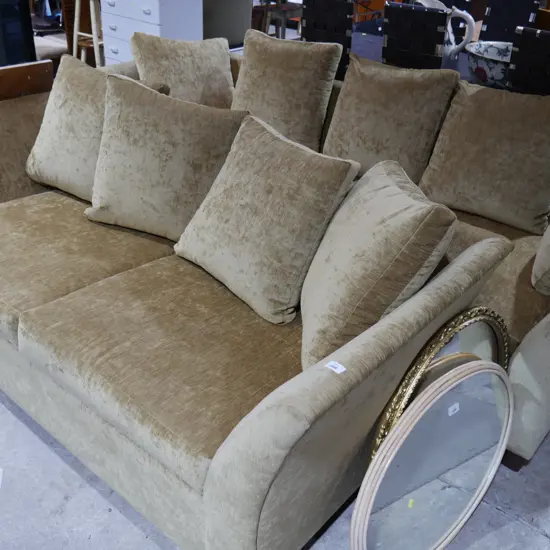 3 seater and 2 seater settee
