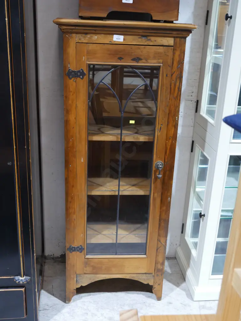 Leadlight cabinet Image 1++