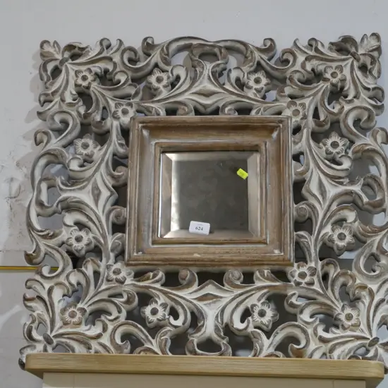 Decorative mirror