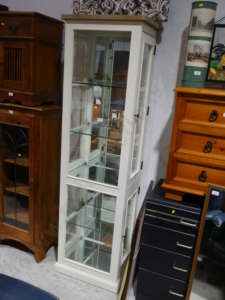 Display cabinet Image 1++
