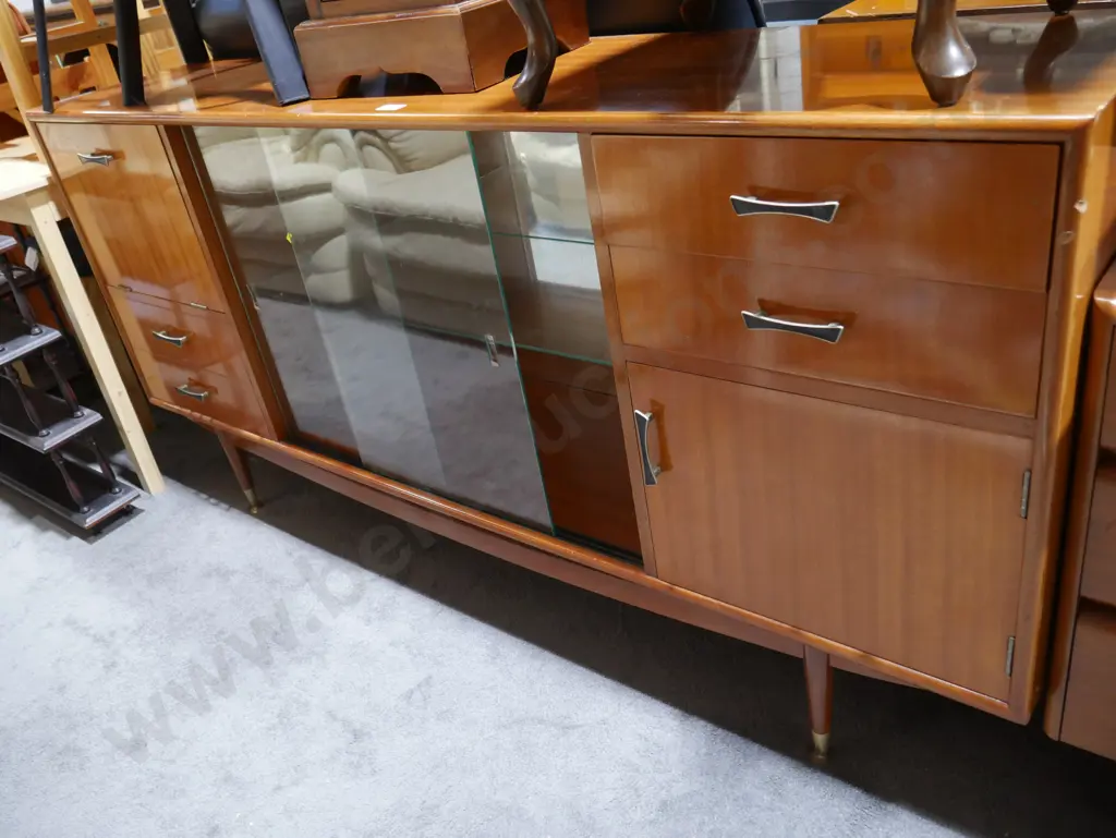 Liquor cabinet Image 1++