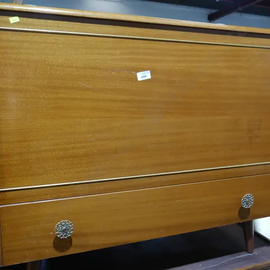 1 drawer blanket box