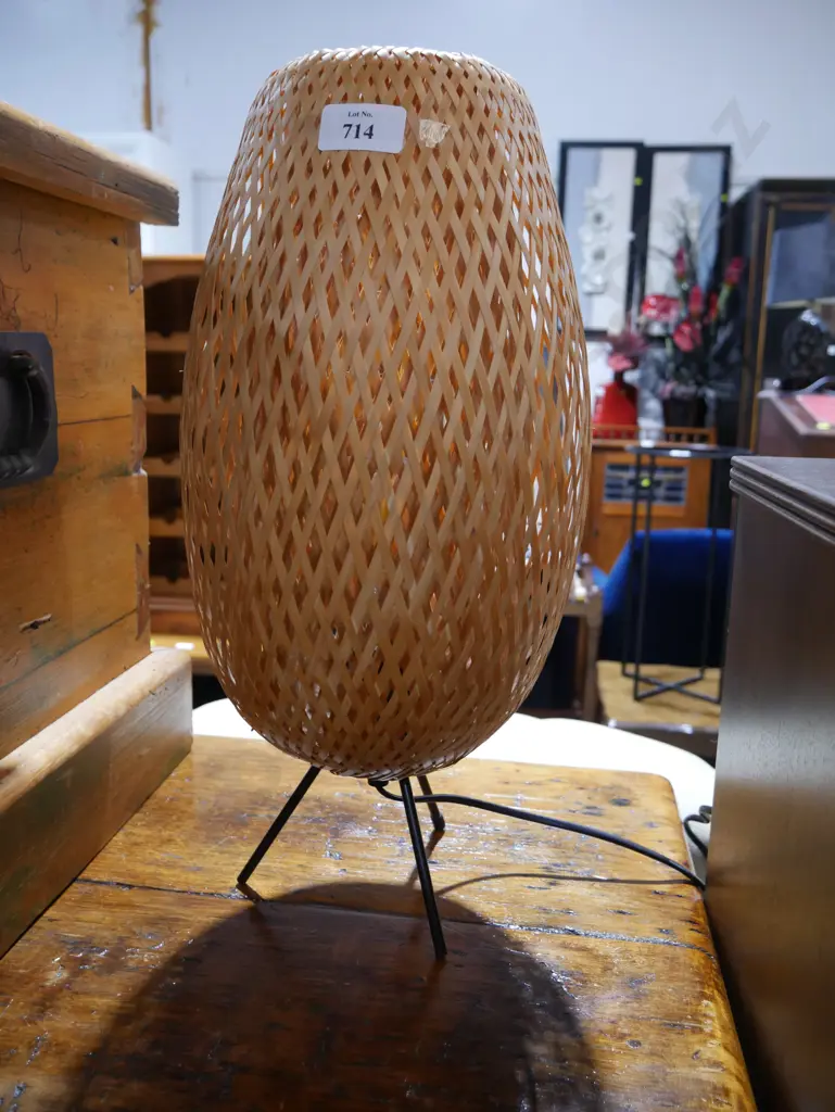 Table lamp Image 1++