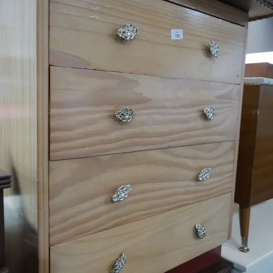 4 drawer chest