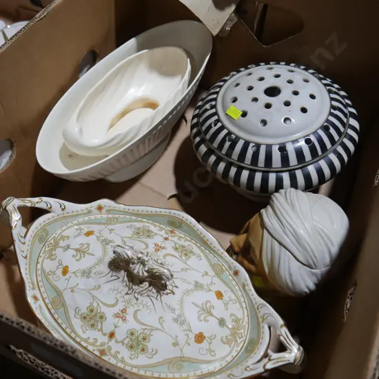 Vases, vege Dish etc