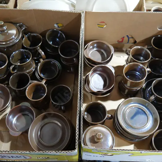 2 boxes Luke Adams China