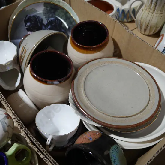 Assorted pottery