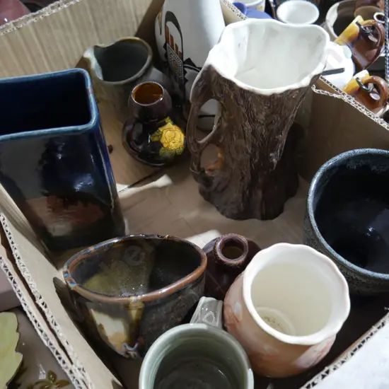 Assorted pottery