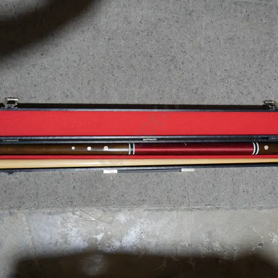 Pool cue