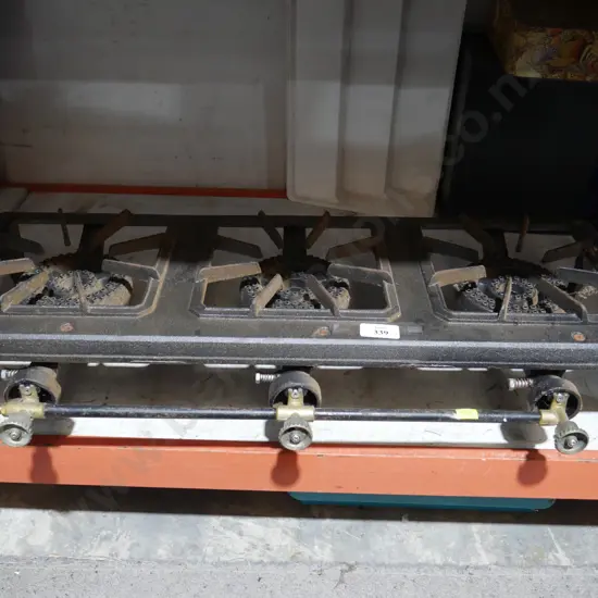 Triple burner cook top