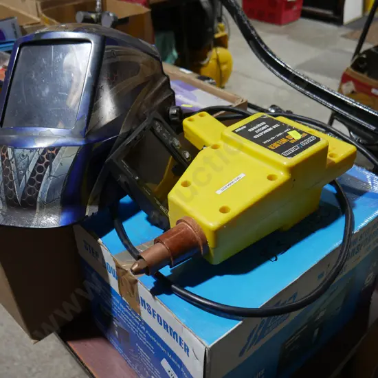Welder , transformer