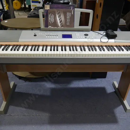 Yamaha keyboard