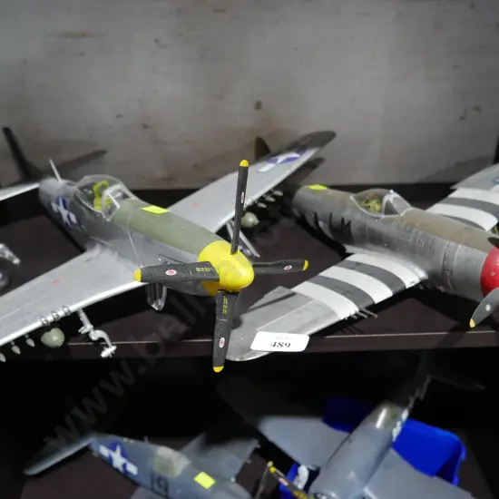 2 model planes