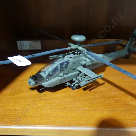 Model helicopter
