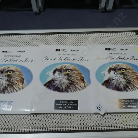 Phone card, banknote collectors set